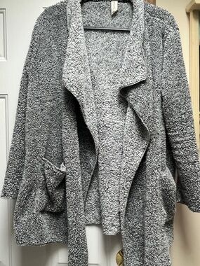 HUE Plush Open-Front Cardigan in Gray